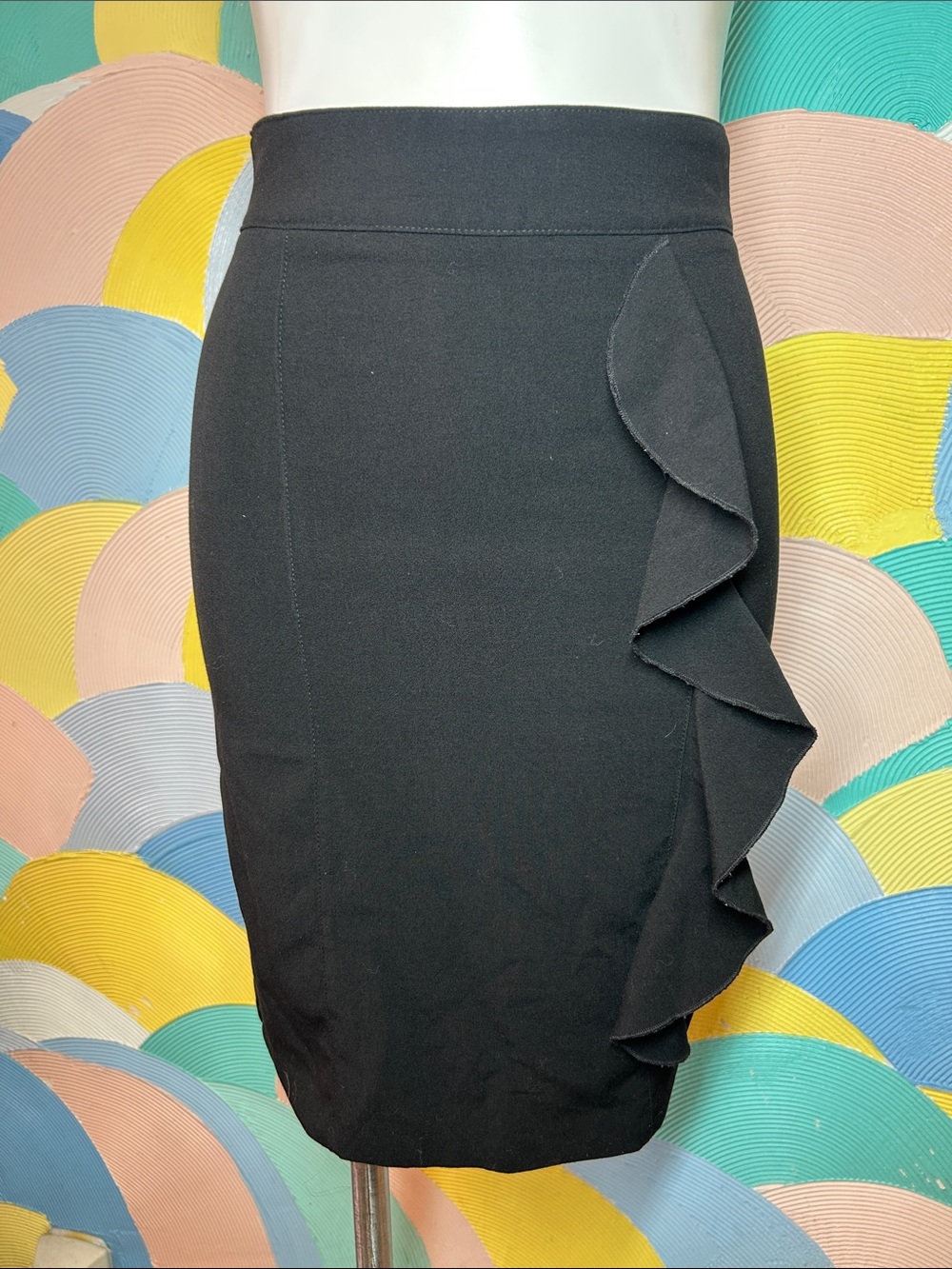 Wrapper Classic Black Ruffle Pencil Skirt - Women sz 3